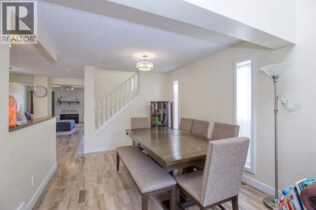 40 Strathearn Crescent SW