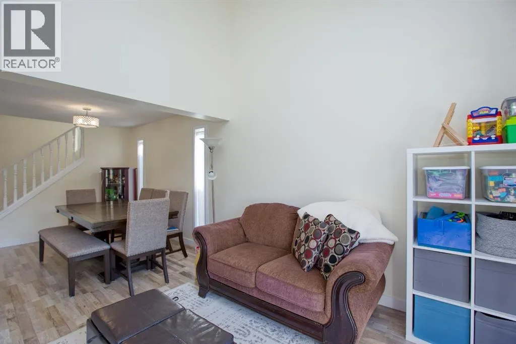 40 Strathearn Crescent SW