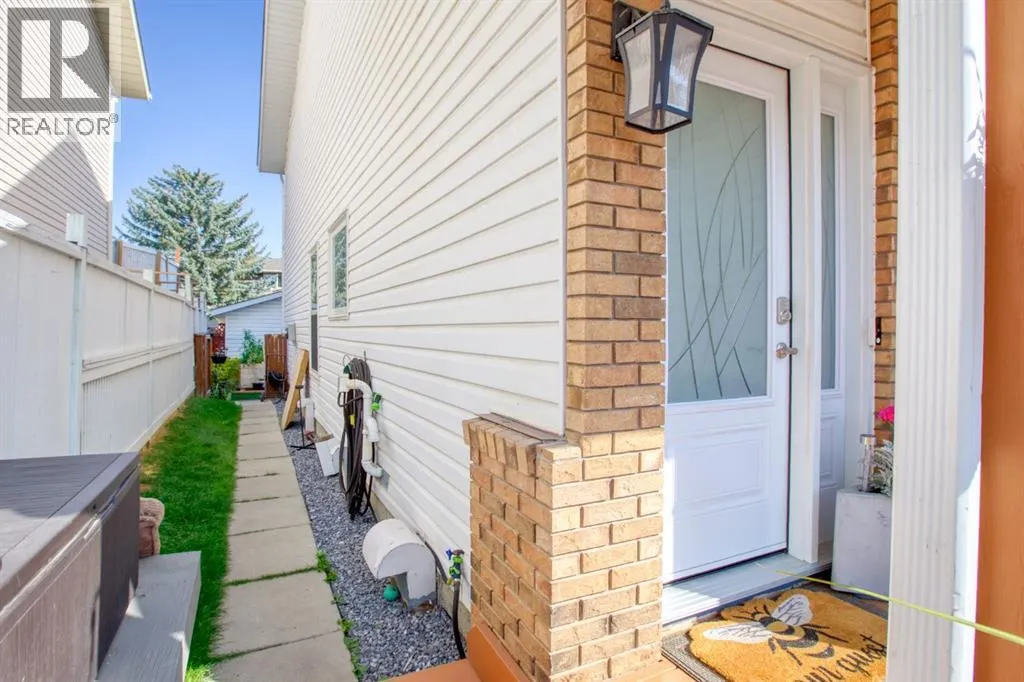 40 Strathearn Crescent SW