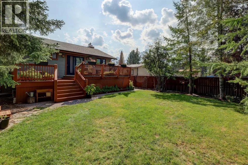 2 Larch Close