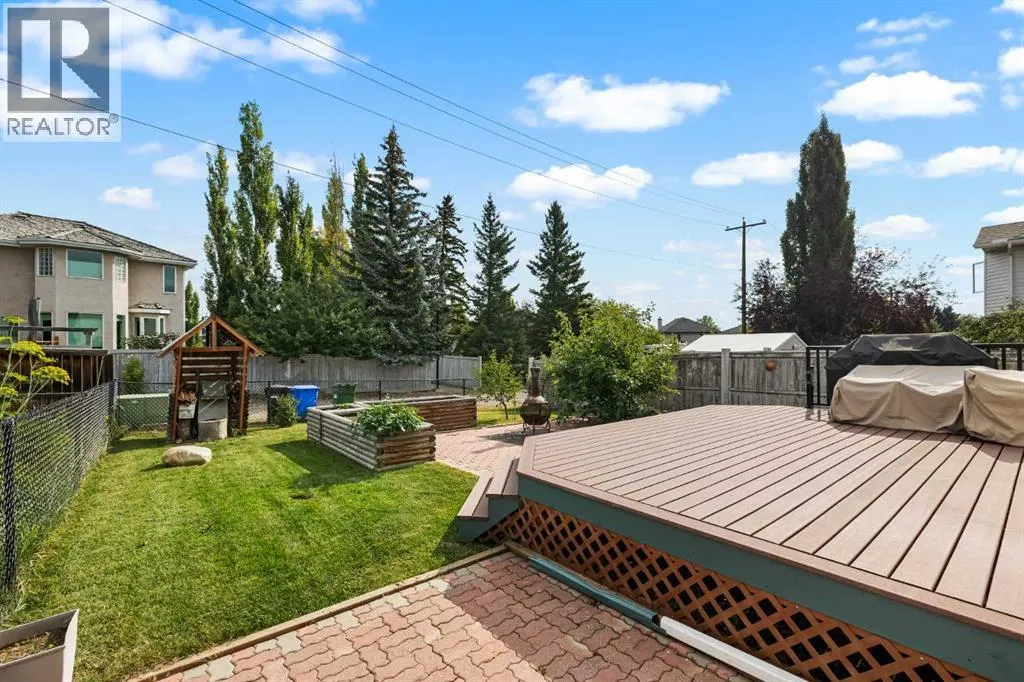 92 Tuscany Way NW