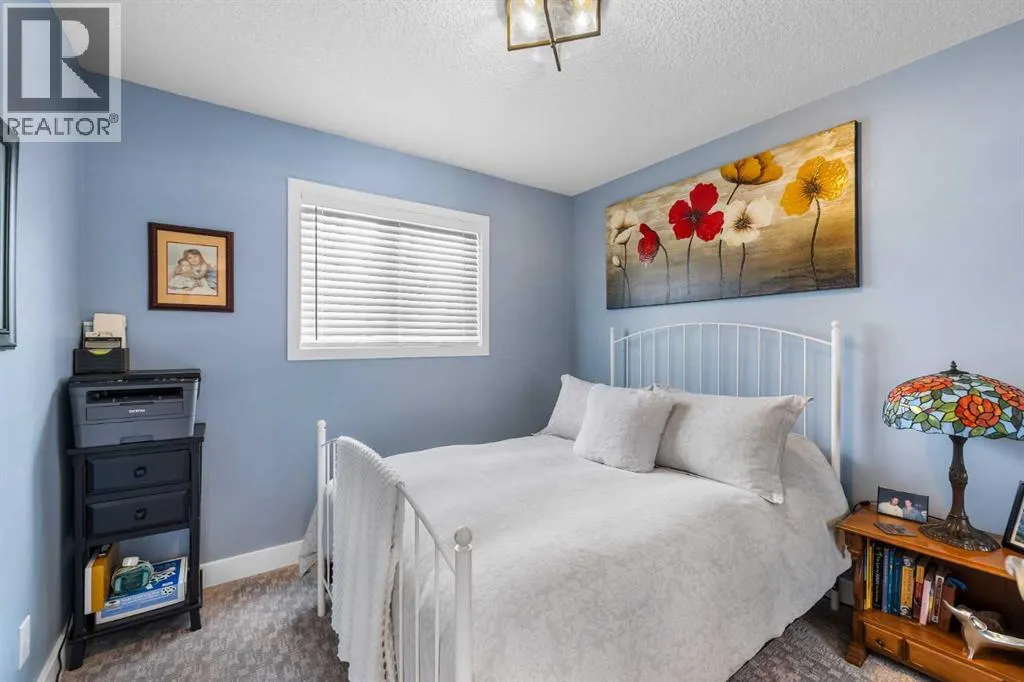 92 Tuscany Way NW