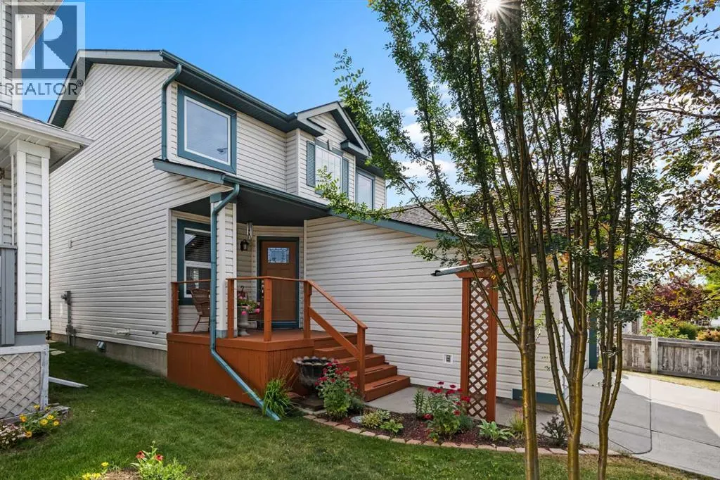 92 Tuscany Way NW
