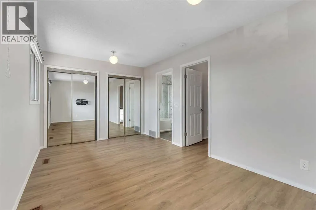 37 Edgeford Way NW