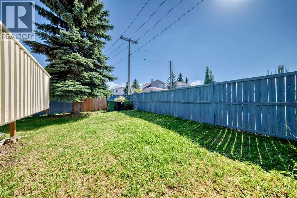 247 SHAWINIGAN Drive SW