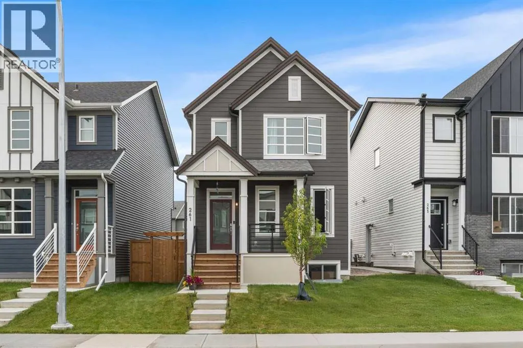 261 Walcrest Way SE