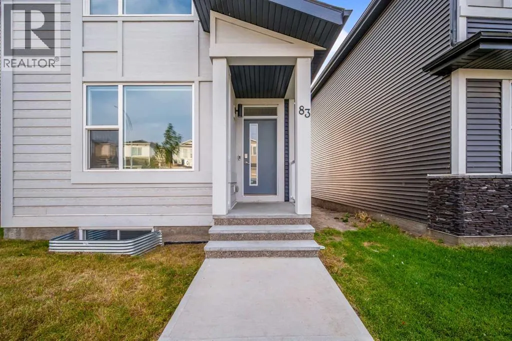 83 Corner Meadows Grove NE