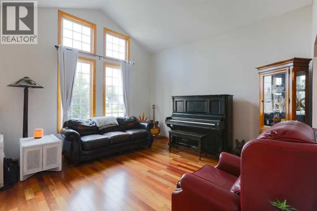1118 Maple Avenue