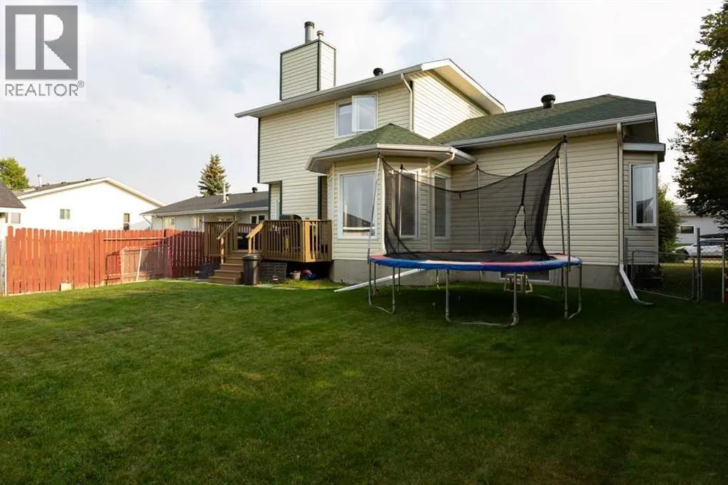 1118 Maple Avenue