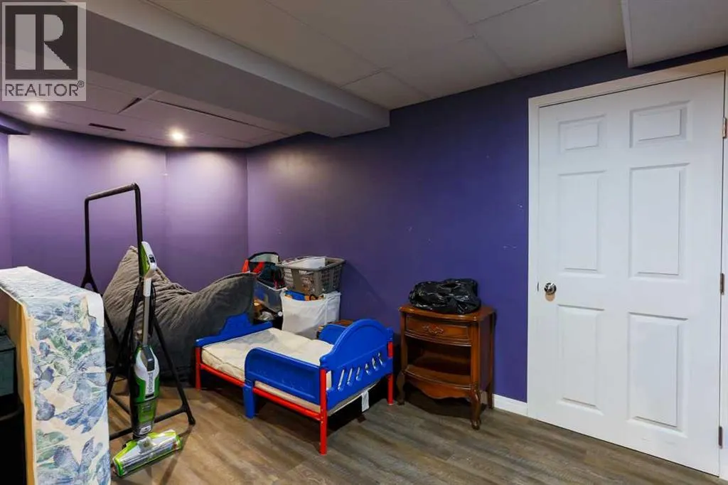 1118 Maple Avenue