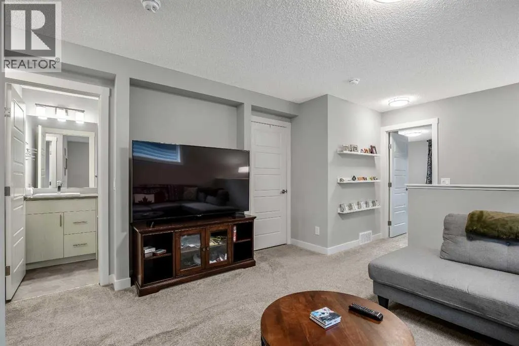 131 Seton Heath SE