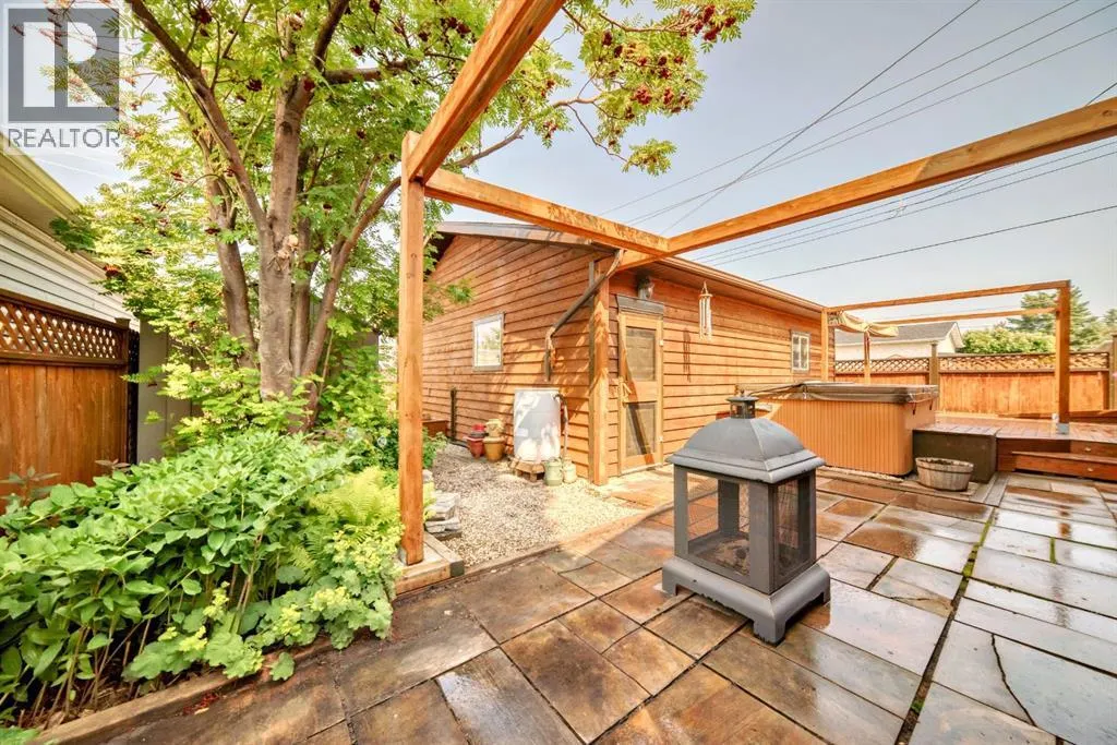 8 Penswood Place SE