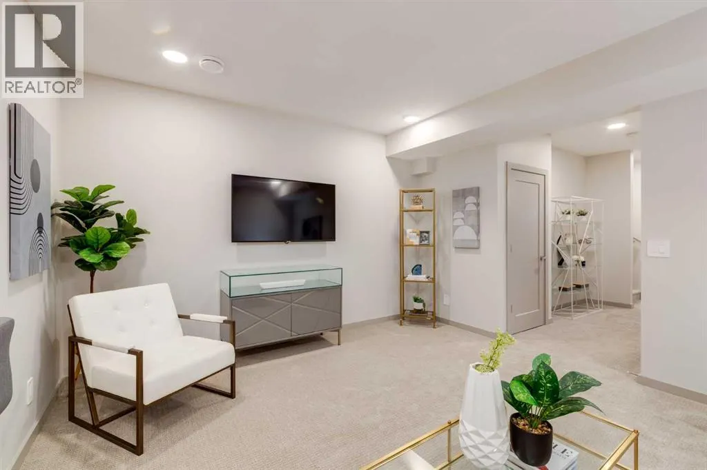 55 Heirloom Boulevard SE