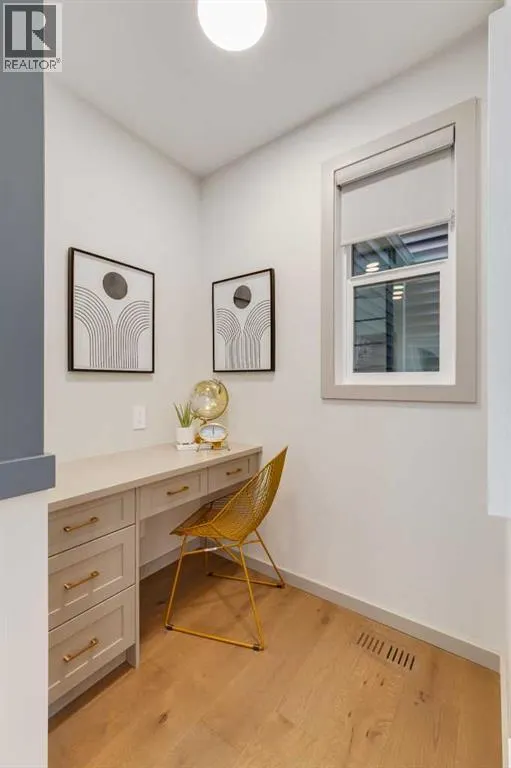 55 Heirloom Boulevard SE