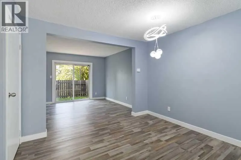 151C DICKINS Drive