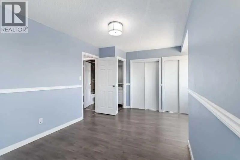 151C DICKINS Drive