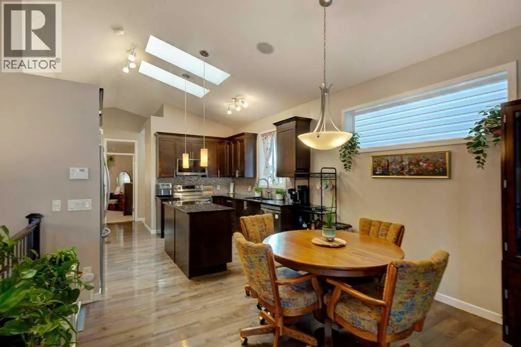220 Cranford Crescent SE