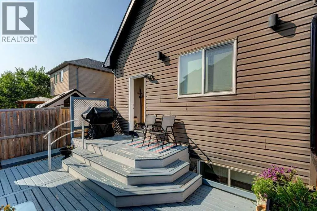 220 Cranford Crescent SE