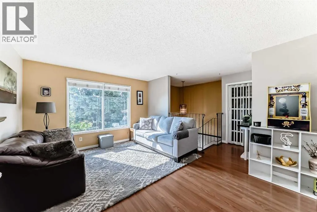 244 Flett Drive NE