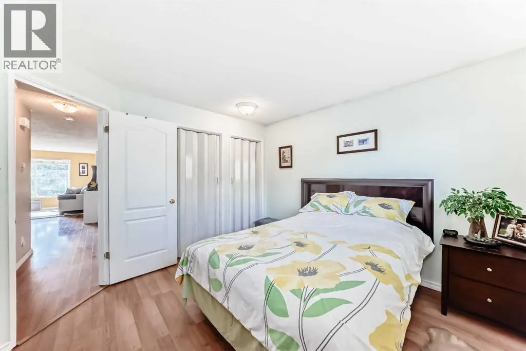 244 Flett Drive NE