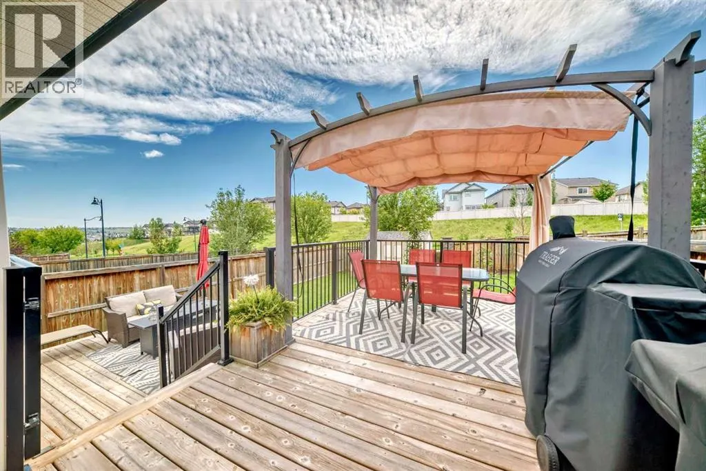 180 Kinlea Link NW