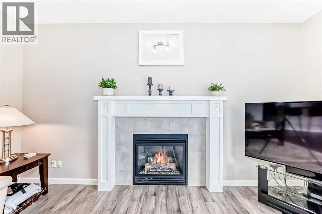 180 Kinlea Link NW