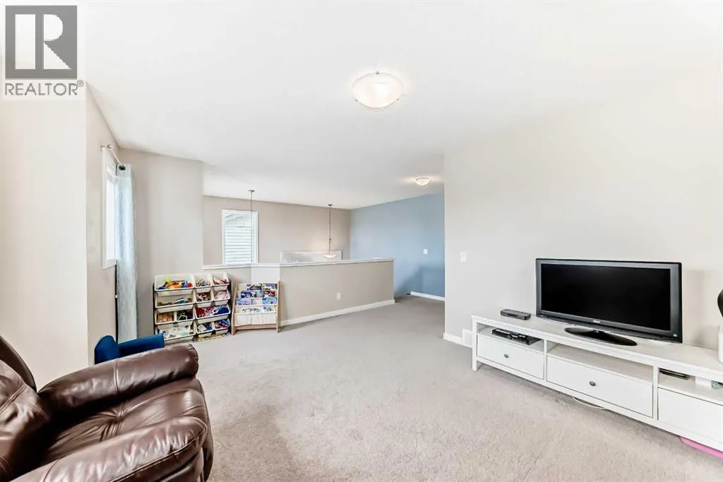180 Kinlea Link NW