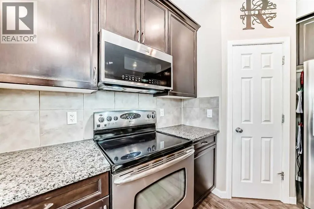 180 Kinlea Link NW