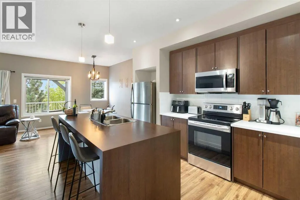 107, 300 Evanscreek Court NW