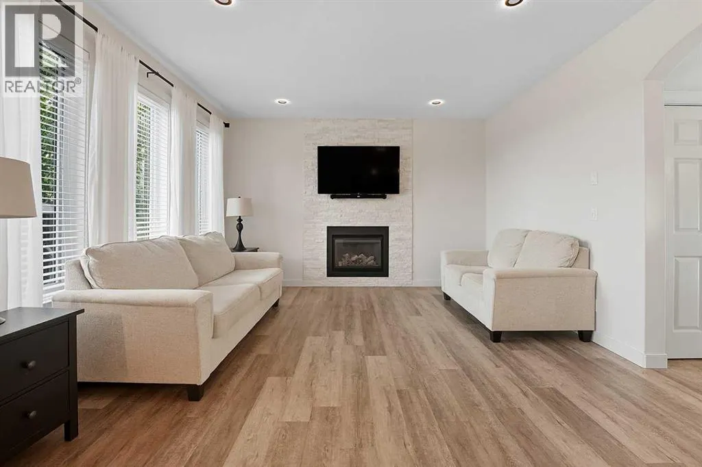 42 Turner Crescent
