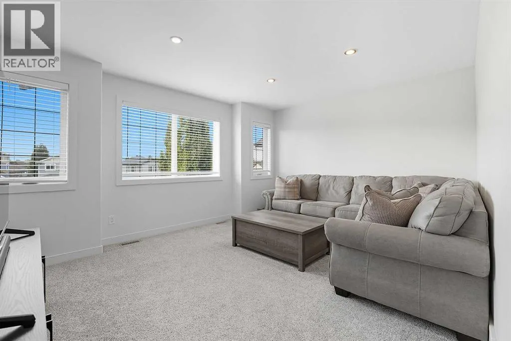 42 Turner Crescent