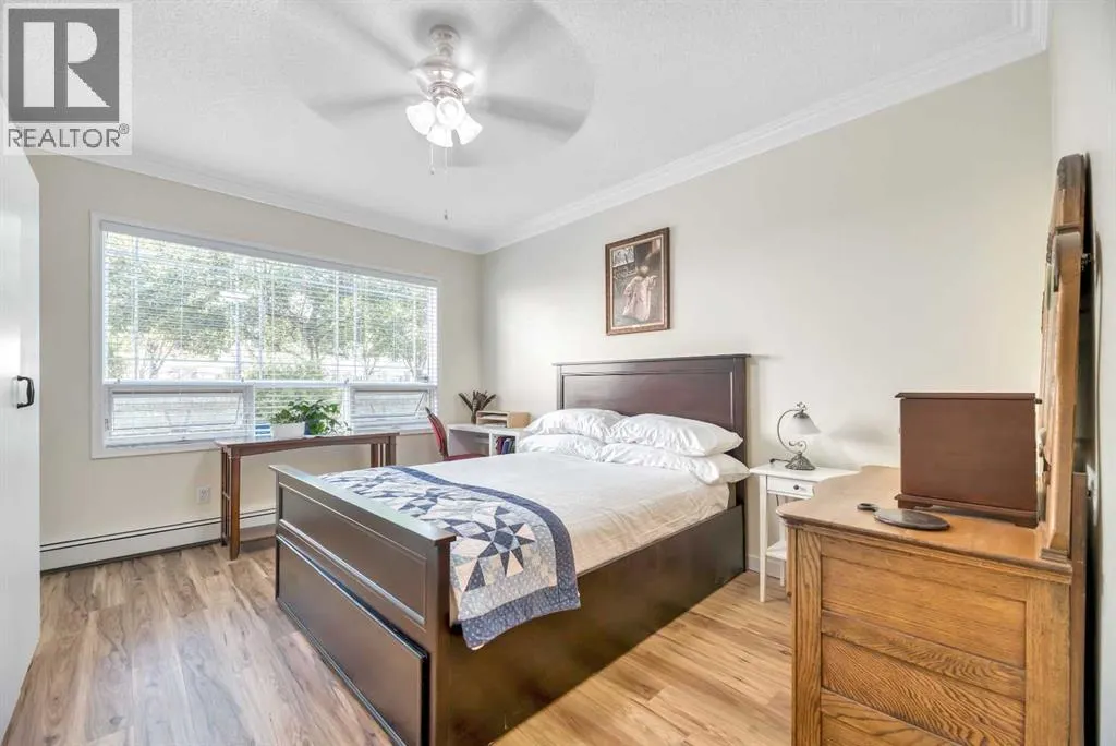 106, 2144 Paliswood Road SW
