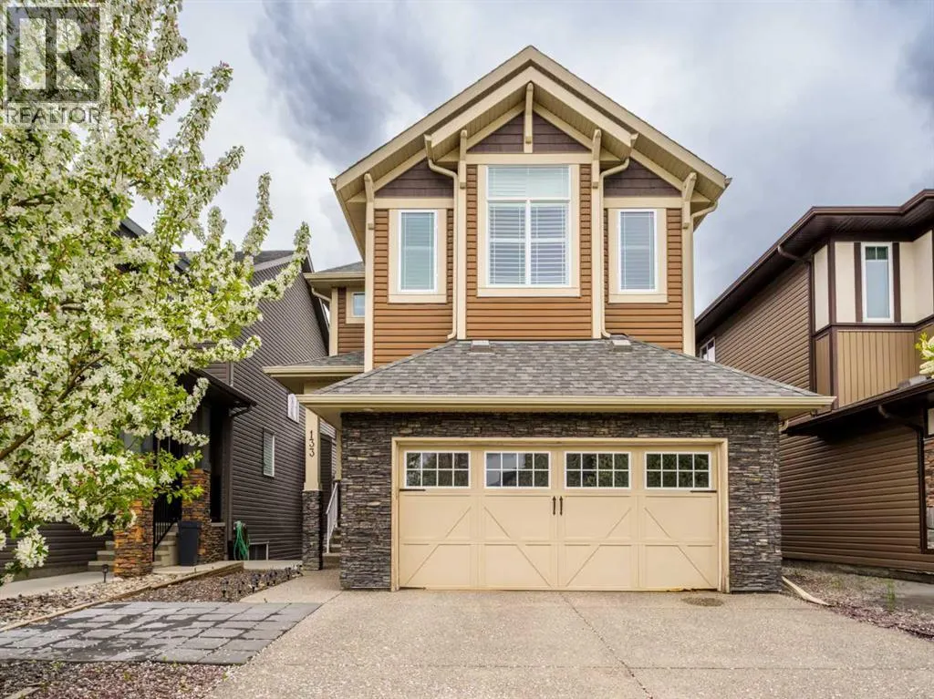 133 Cougar Ridge Close SW