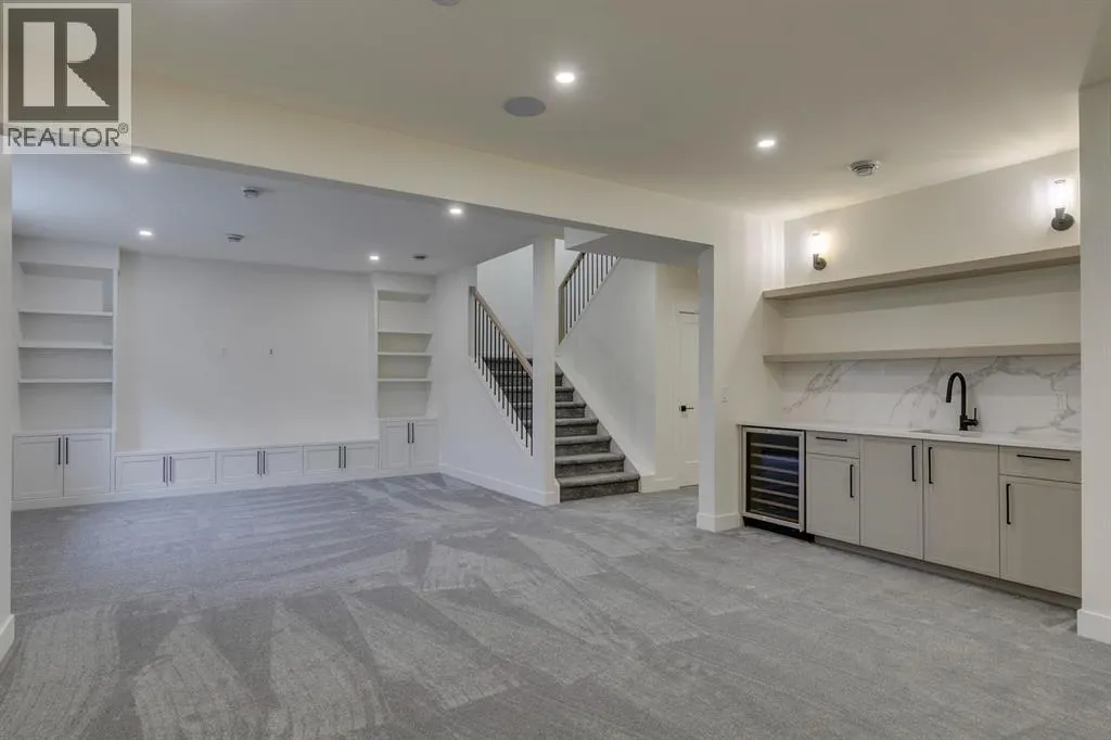 48 Elveden Park SW