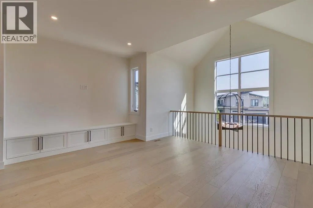 48 Elveden Park SW