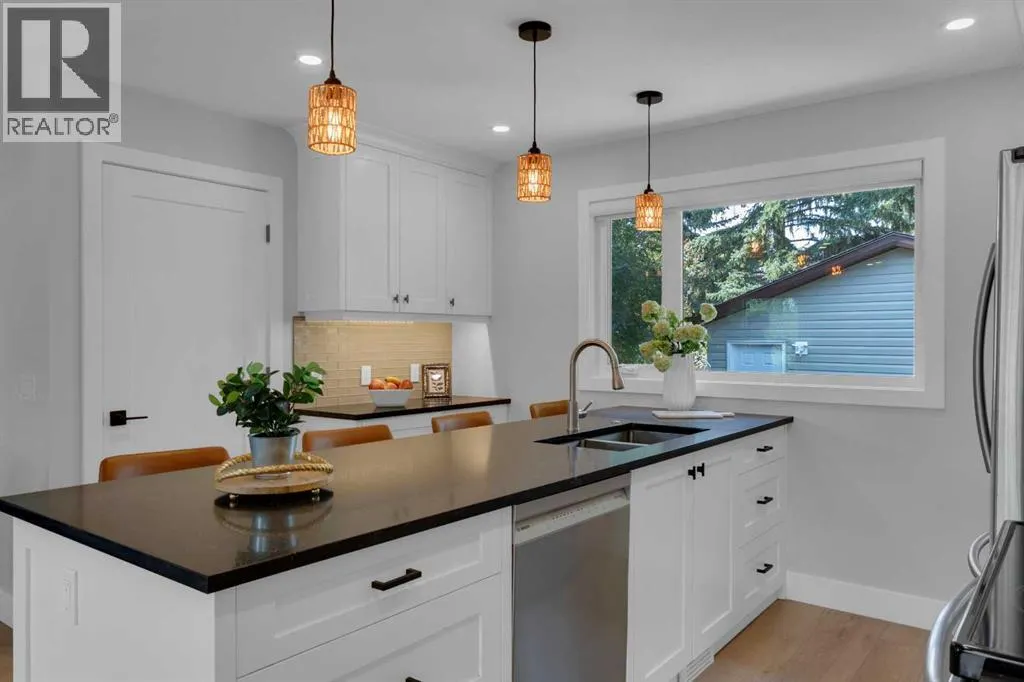 39 Midpark Close SE
