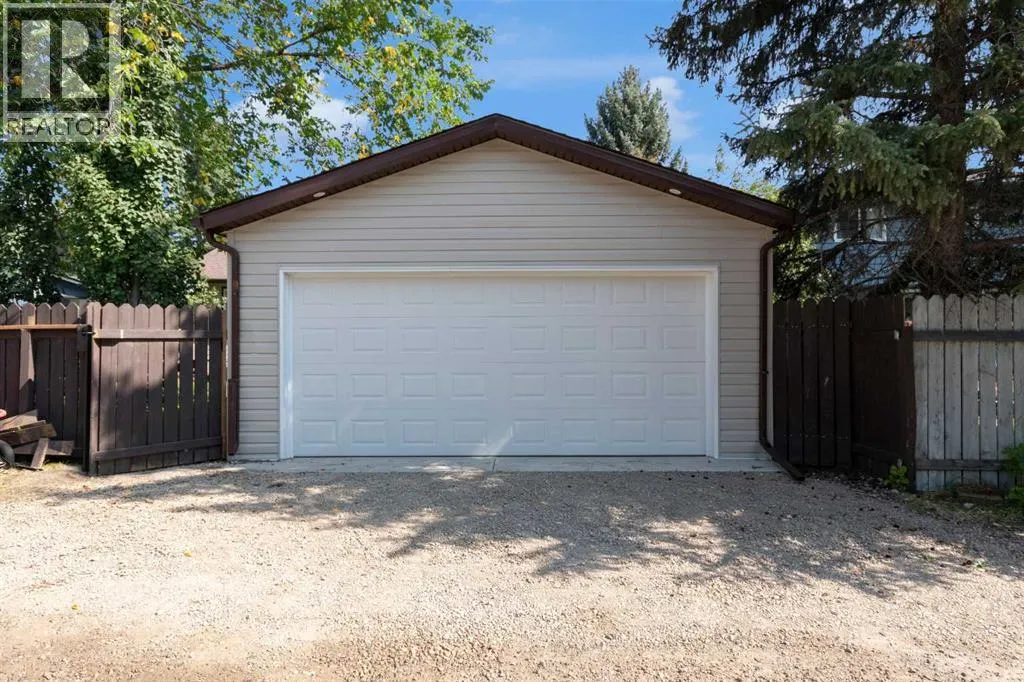 39 Midpark Close SE