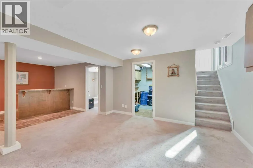 25 Odstone Green
