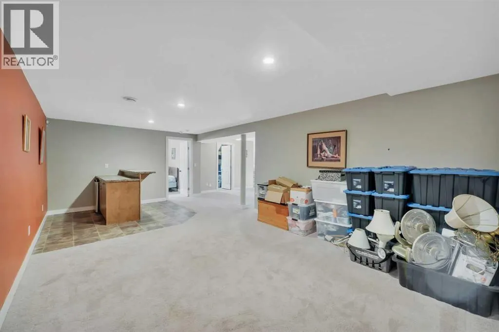 25 Odstone Green