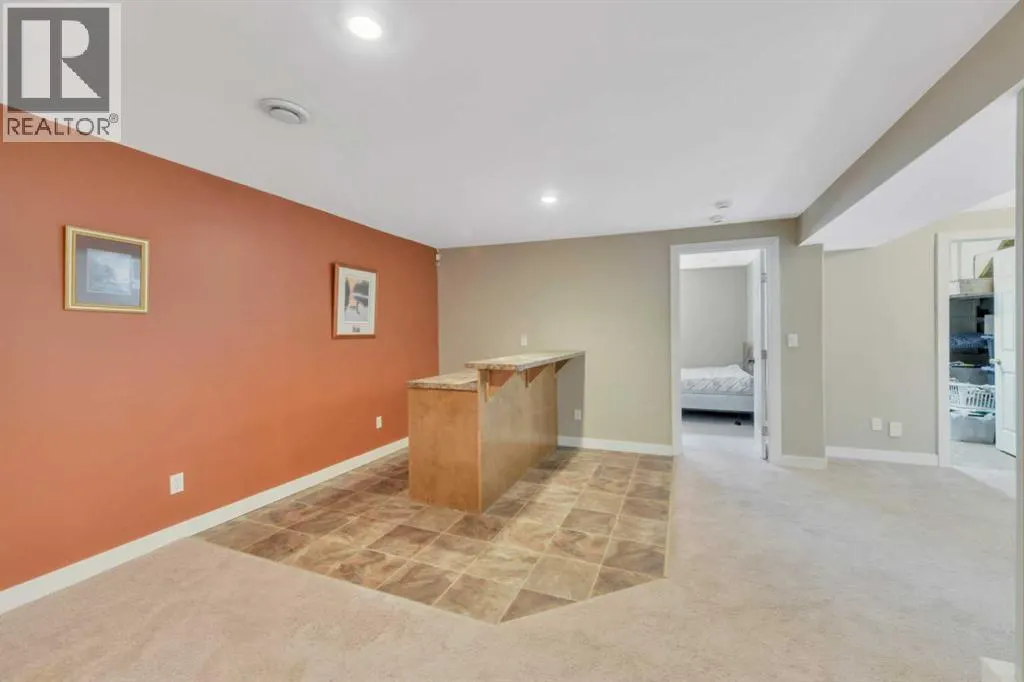 25 Odstone Green