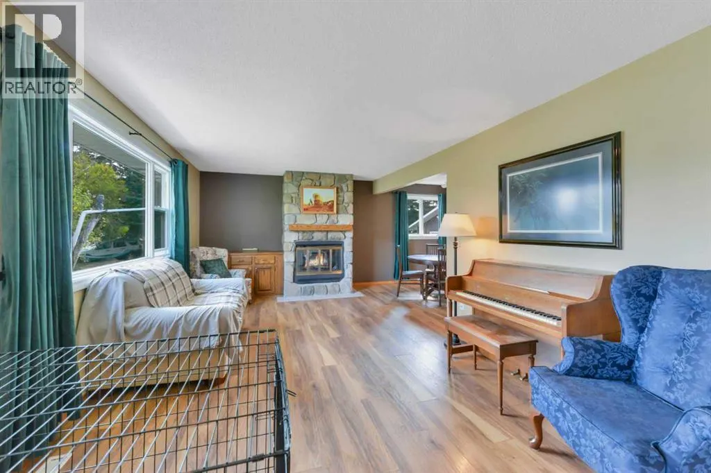 25 Odstone Green