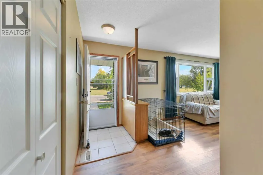 25 Odstone Green