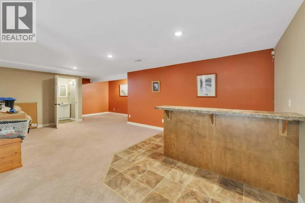 25 Odstone Green