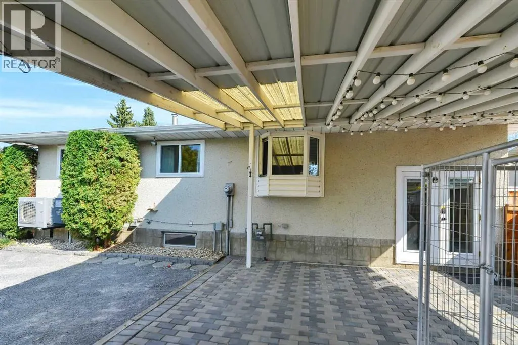 25 Odstone Green