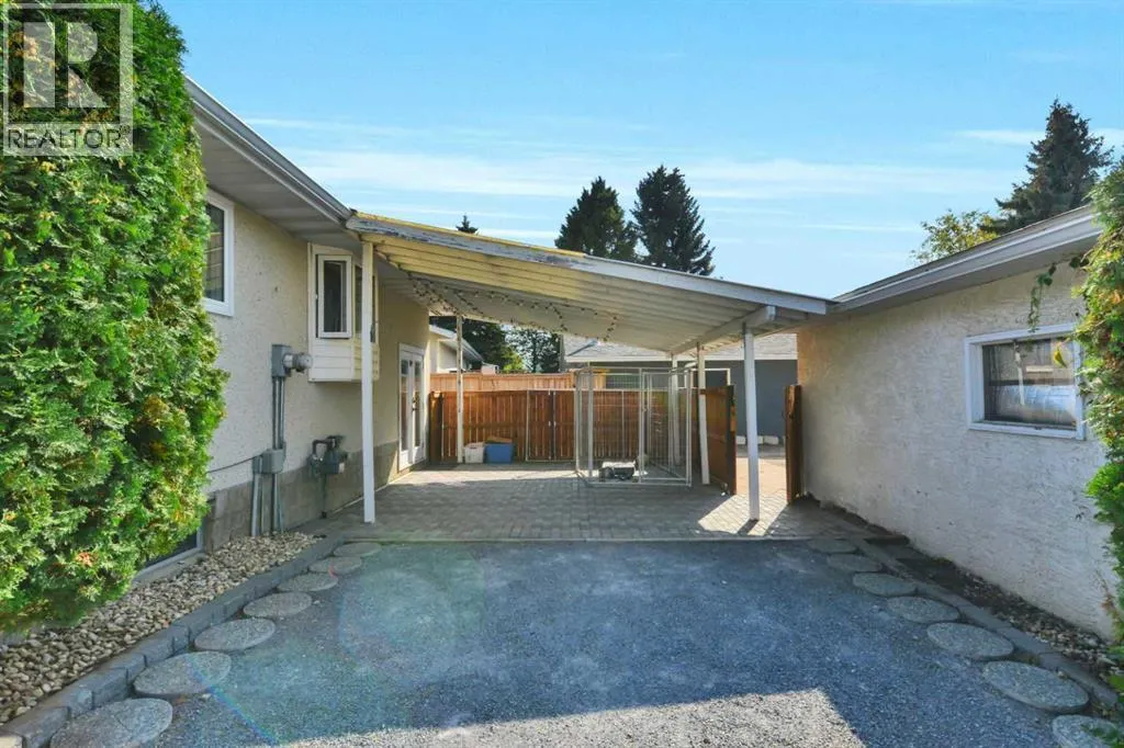 25 Odstone Green
