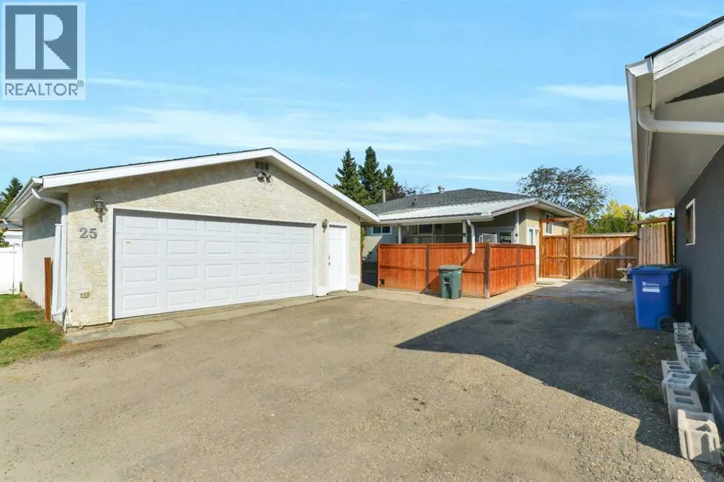 25 Odstone Green