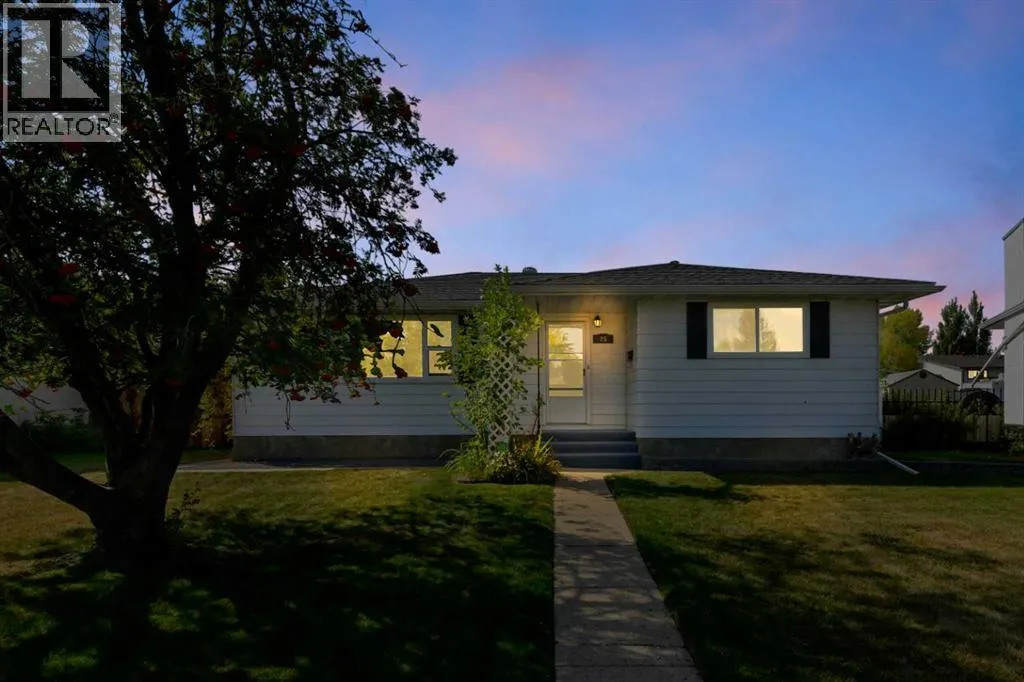 25 Odstone Green