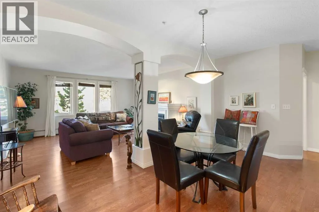 404, 2422 Erlton Street SW