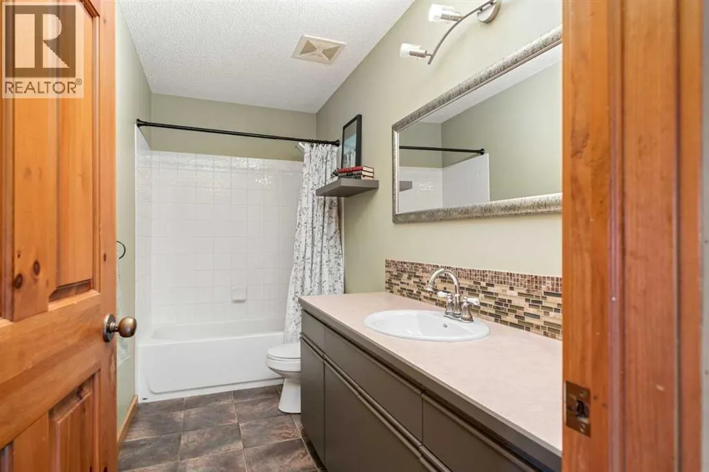 122 Hidden Creek Heights NW