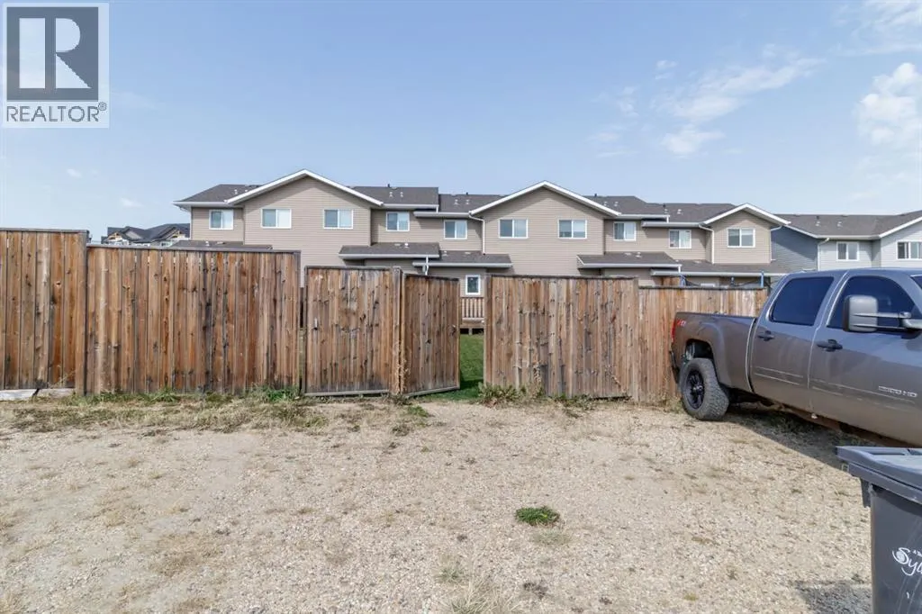 7 Crestview Boulevard